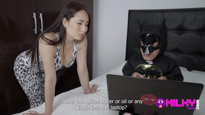 Milky Peru: Thaina-felder gegen mini-batman