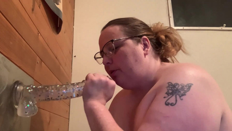 Ang the dirty Canadian: Mi sto facendo strada con il mio dildo