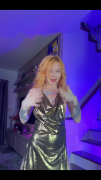 My Naughty Boobs Wanna Outside