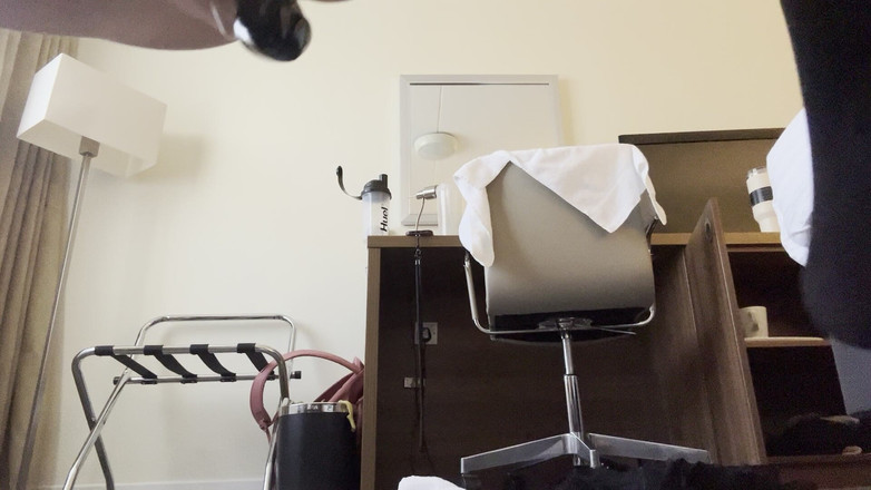 CALLIE ROKS: Lehla jsem si na záda, šukání asshole můžeš to trvat 5 minut