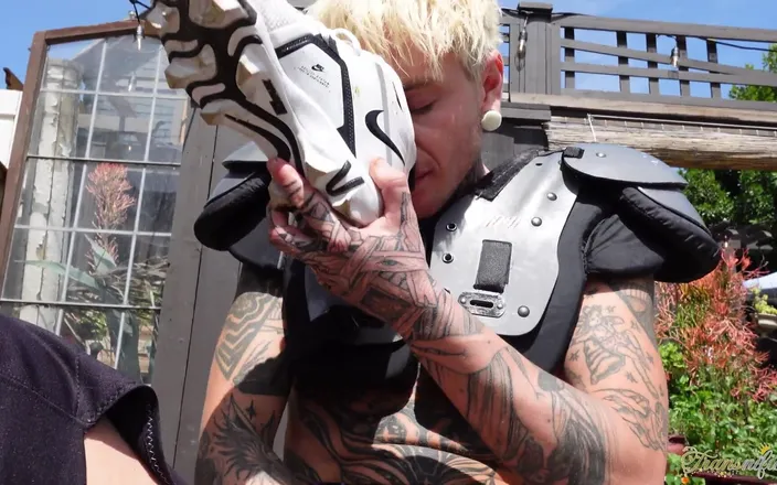 Transnificent: Austin Spears Fucks You Behind the Football Field!