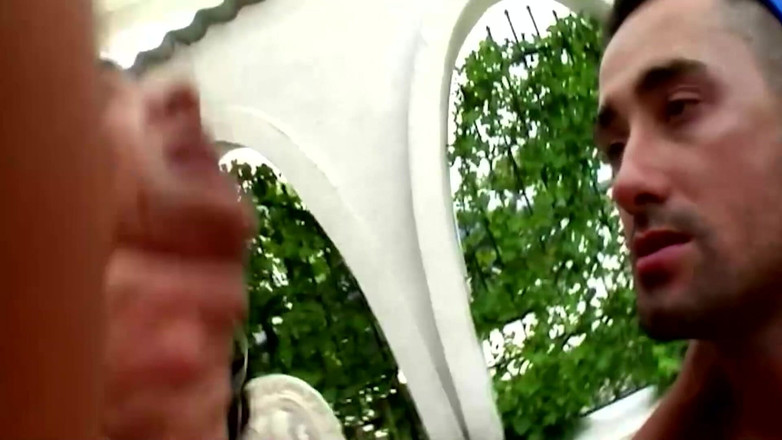 EroticPlanet XXX: Uwielbiam to na całego! - Napalona hardcore'owa dziwka dostaje w dupę...