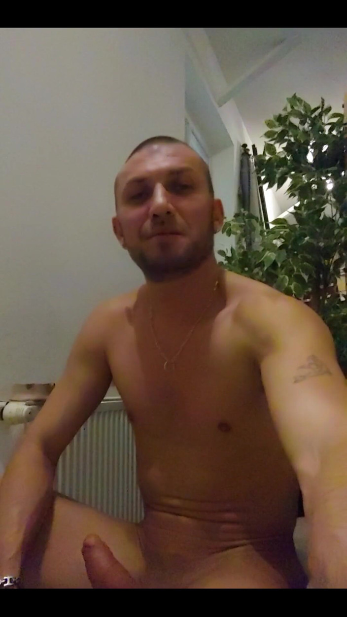 Boy jerking off: Knallen, heiß