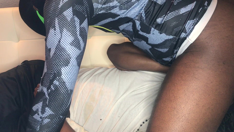 Wondahead21: Batman in engen jeans skullfucks Schlampe in nahaufnahme "heiß"