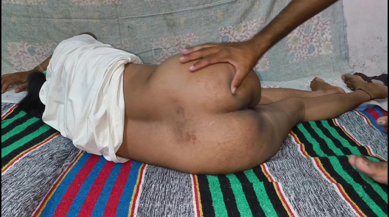 simplepureporn: Desi indische college-freundin enge muschi von FREUND Hindi Audio xXX.indian...