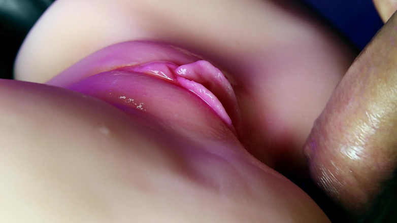 SEXY_GUYBEST: 热辣的壮男喜欢射在粉色湿润的阴户里