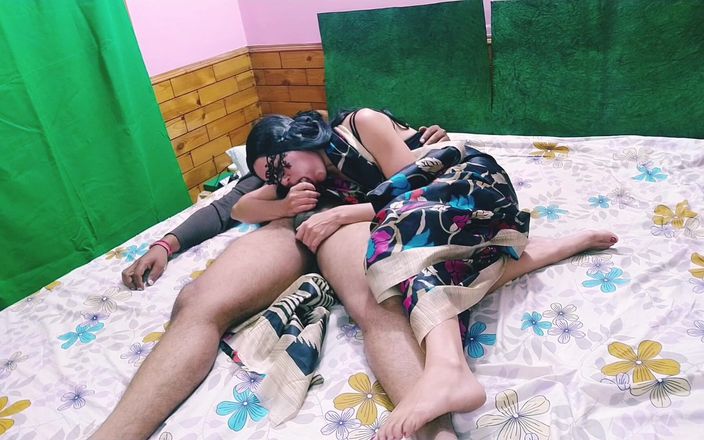 Bolly Karma: Она соблазнила меня красивую крошку на грязный осмотр сексуальной девушки