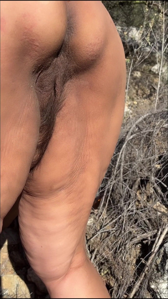 Zilah Luz: Masturbating My Hairy Pussy While Exploring Nature