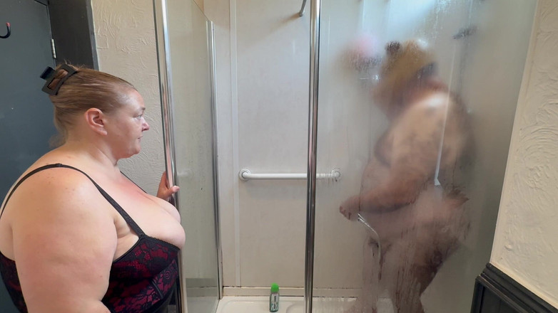 Aaexperiencesltd: Domina Satana and Satana's Piggy in the Shower.