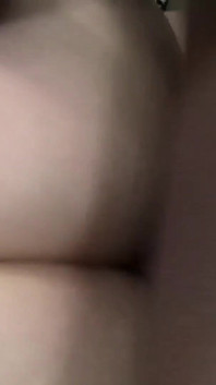 Interracial sex med Mazzaratie Monica med stora bröst älskar att ta det i fittan