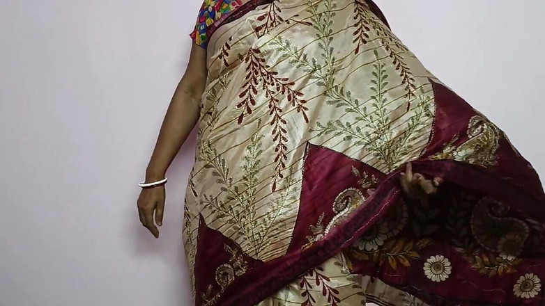 bengalihousewife: 印度孟加拉家庭主妇 boudi 裸舞