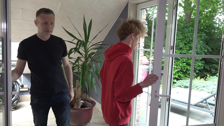 Diablex: Üvey baba Leo Fox'un sikişiyor