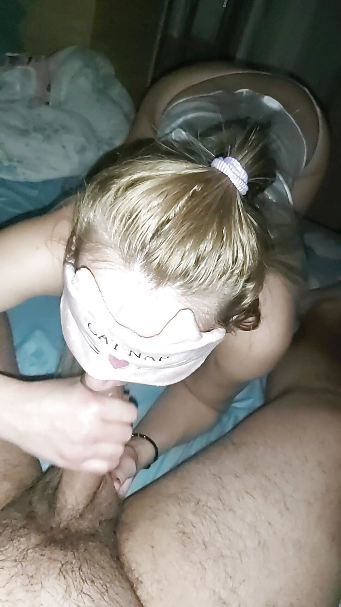 Audrey: Blowjob sensual daripada awek baru - 2023