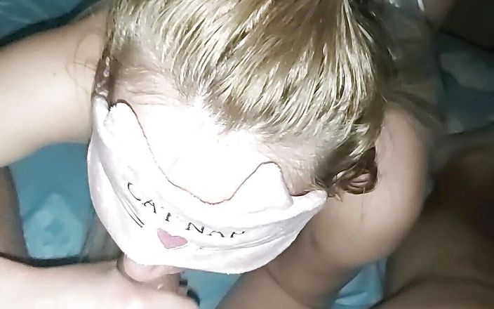 Audrey: Um boquete sensual da nova garota - 2023