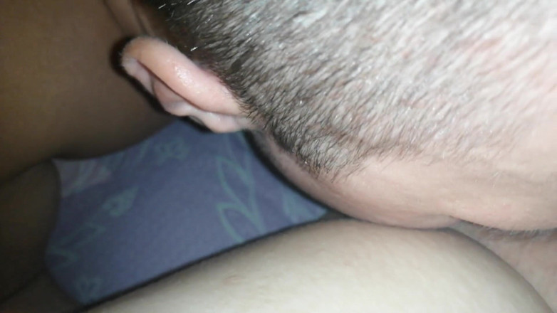 Jay_Marish: Papà mi ha leccato il clitoride