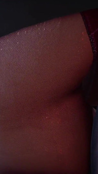 Hamba b016 dikongkek dari depan ke belakang oleh dildo