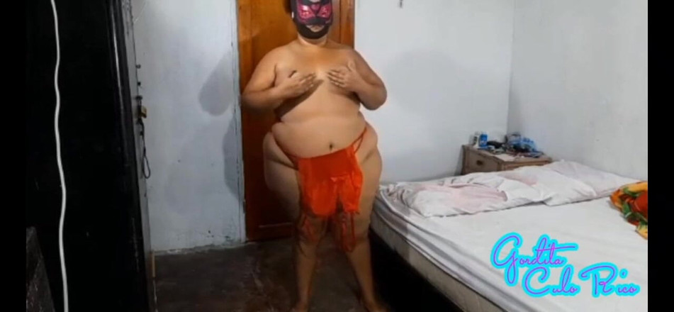 Gordita Culo Rico: 期待我的啪会给我的灰尘。