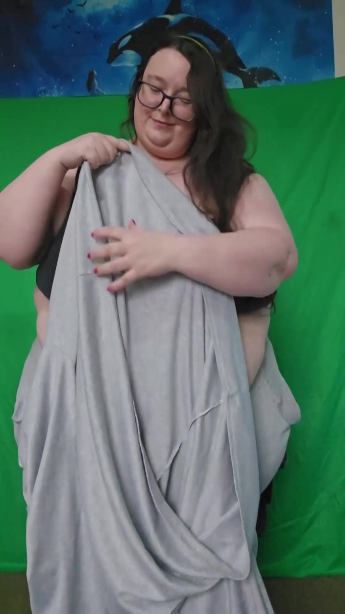 SSBBWLadyBrads: Fat SSBBW Goddess Clothes Try on