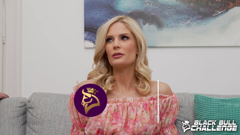 Black bull challenge: Candee Licious ile röportaj ve striptiz