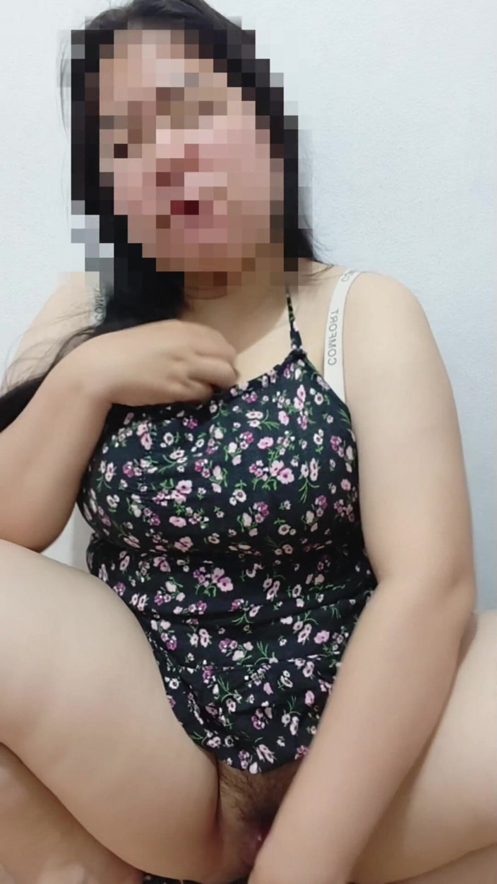 Purple sex: 작은 마을에서 온 아름다운 큰 여동생