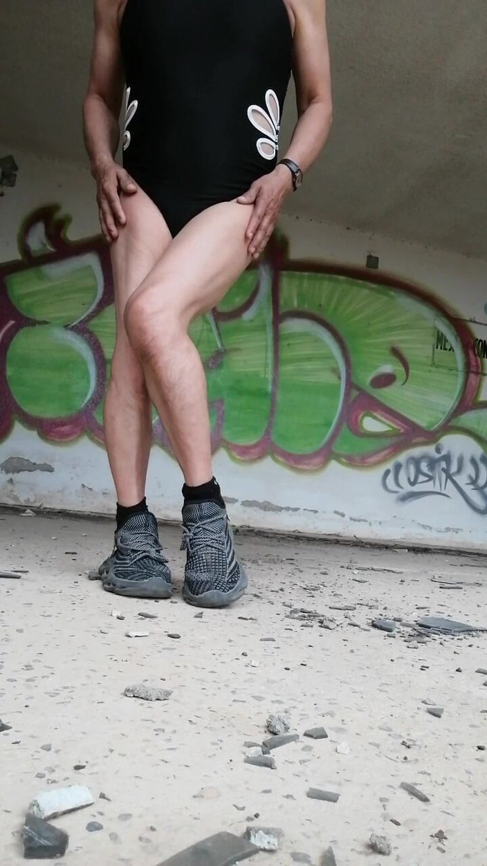 Marga9012: 热辣老太太