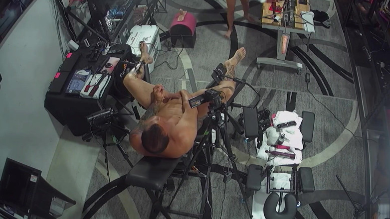 There is no safeword: 穿戴式假阳具的故事 - 每日女插男第99天，我咬了他的蛋蛋并让他高潮。5 第一人称视角的4k。高清