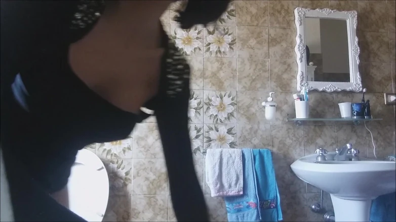 savannahamatoriale: Spitting and Insults for You