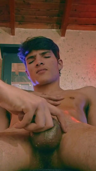 Cum Control Camilo Brown Giving Intense Oil Handjob to Hot Twink
