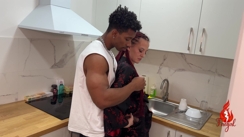 Firegirl80: Stepdad's Girlfriend Get Fucked by Stepson Jesus