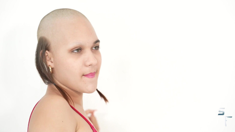 Shave Flix: Salome