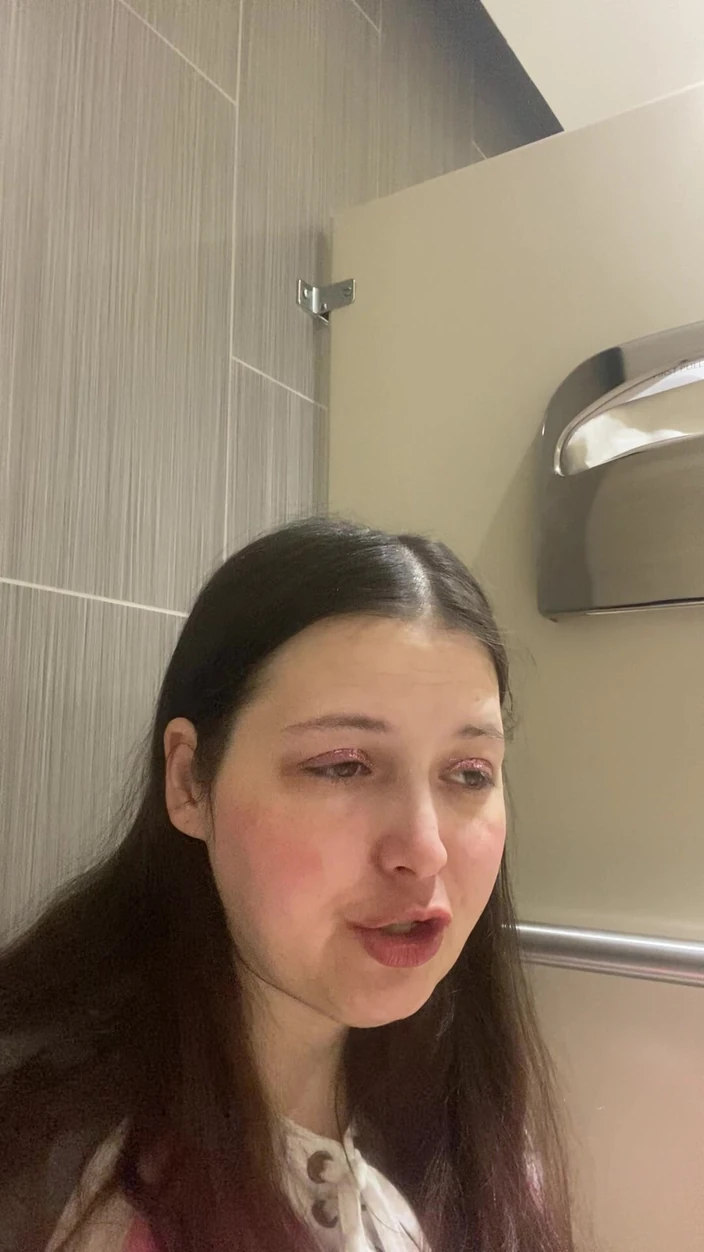 MissChrystalline: Unplanned but a Very Welcome Orgasm