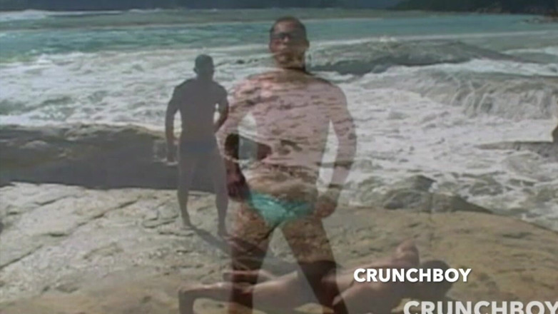 Bareback porn with straight boy: Dua cowok latino seksi dientot habis-habisan di pantai sama cowok...