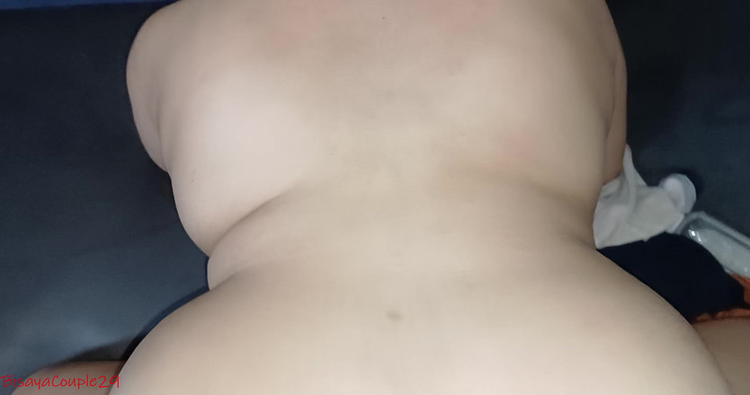 BisayaCouple29: MILF Pinay panas dikongkek gaya doggy