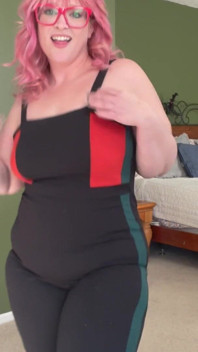 BBW Whore Strips Down and Jiggles Her Fat Body
