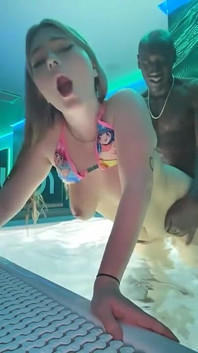 BBC Addicts 114 - Lizzie Cherry Sauna Clip