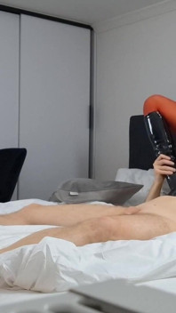 Curva nebună după sex cu blană are nevoie de mai mult!