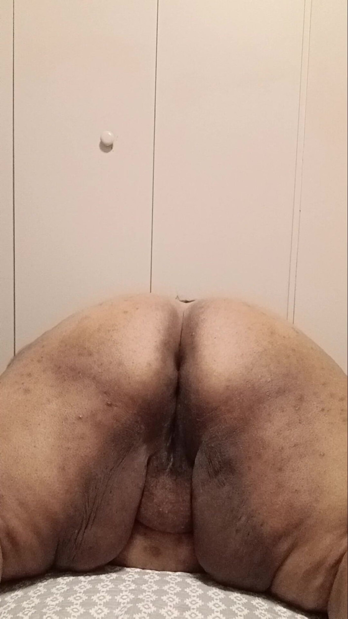 Jessica pigslut: Třesu se zadkem pro tebe!