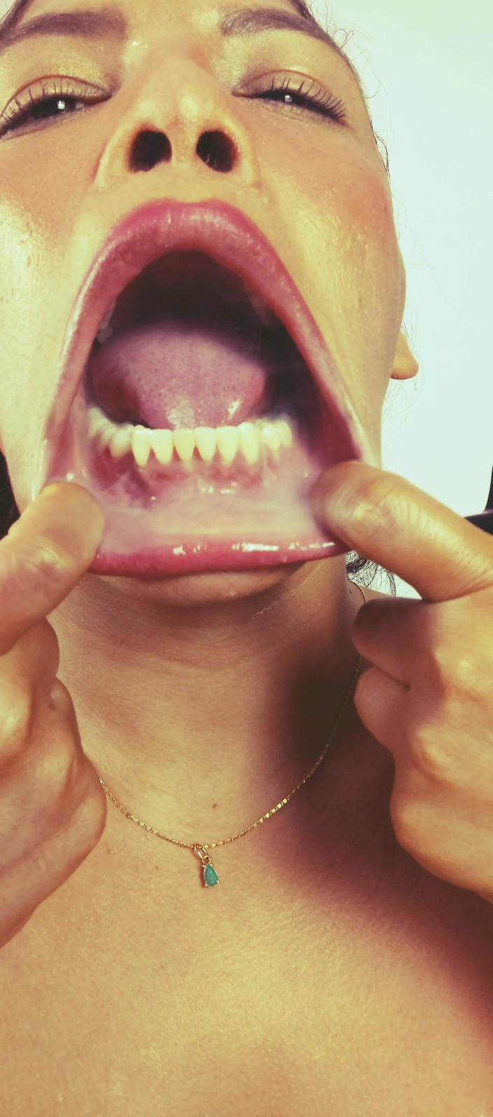 anabel693: Fetiš kouř, ústa a jazyk