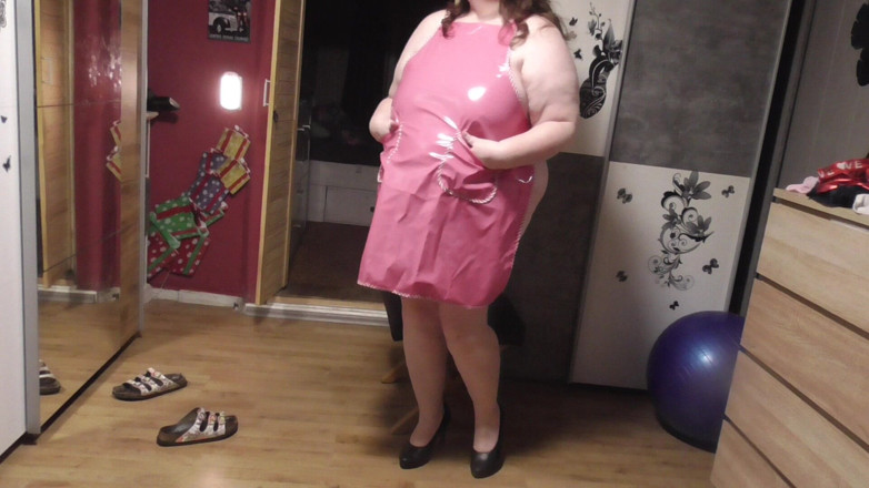 tammara big: Rubber Apron and What Underneath Would You Like That