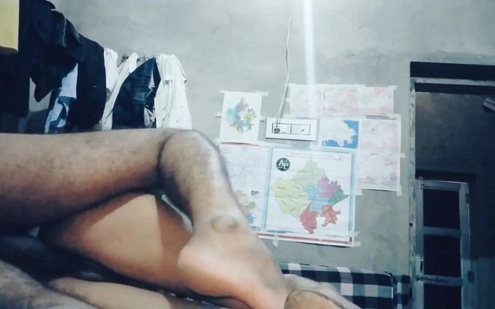 CHOUDHARYJAAN: Saya mengongkek kawan saya di bilik saya