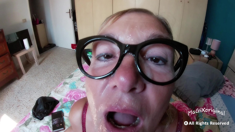 Blondie2307: Stepmom, How Hot!!