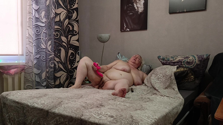 Zona901: Lỗ mẹ kế và đồ chơi tình dục