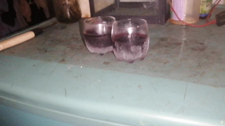 Tina Baby: 의붓딸을 위해 사롬 아래에서 놀고 있는 법의 거대한 자지의 아버지