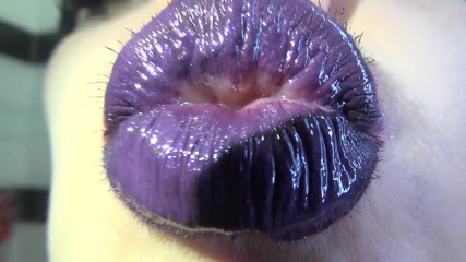 Goddess Misha Goldy: Purple glossy lips! Kissing and duck face fetishes!!