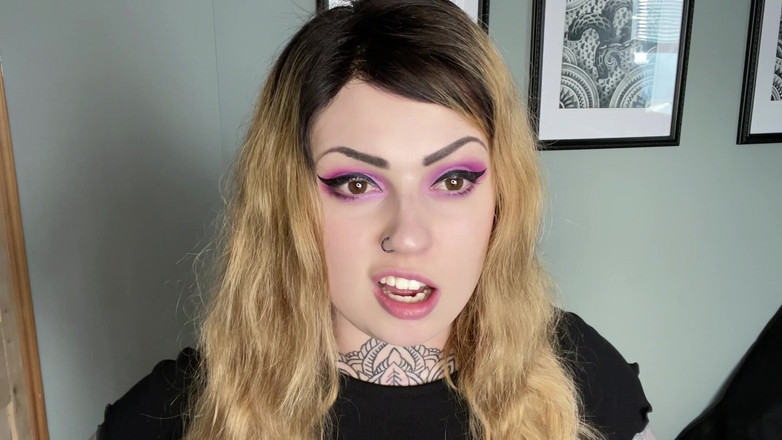 Miss Valentina: Порки делают тебя жесткой