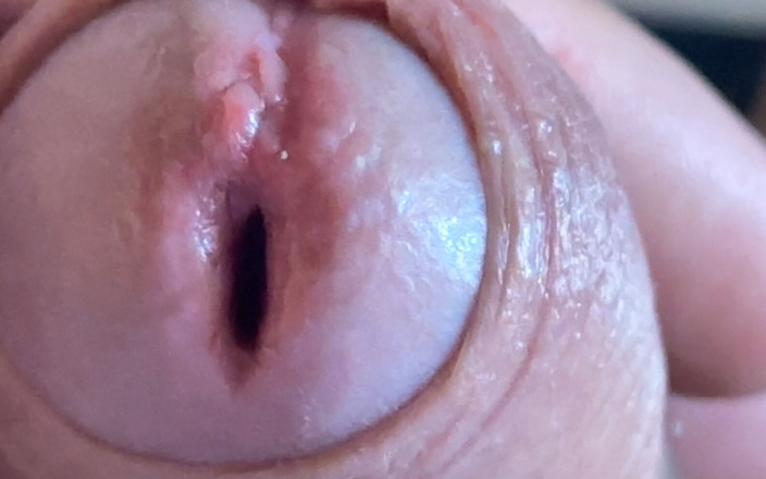 DaddyDoted: Wet Glans Hole Being Widened in Close up!