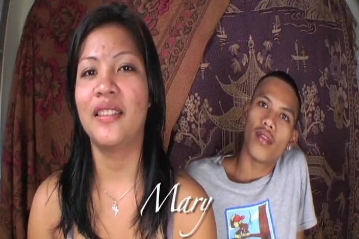 Asian Cuntz: Big ass asian getting her muff drilled