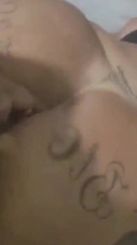 大きな黒人のペニスによる大きなアナルセックス