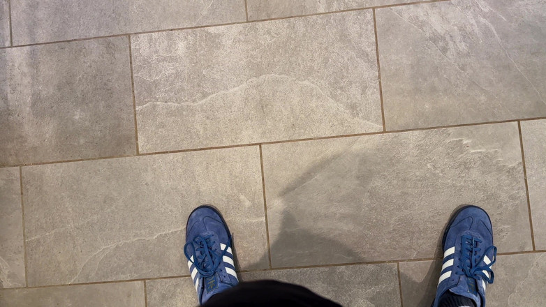 NakedFoxx: Mój kolega patrzył, jak szarpię się i spuści w ruchliwym...