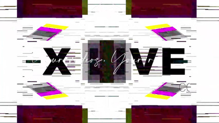 Feet Lovers club: Dia berteriak sementara aku menghisapnya dengan keras